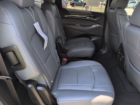 Used 2024 Buick Enclave Essence w/ Experience Buick Package FWD image 10