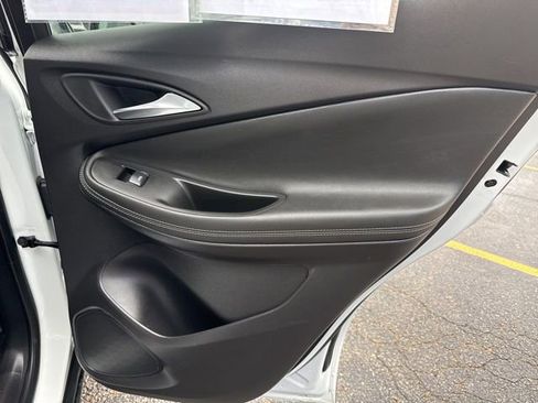 Used 2025 Buick Encore GX Preferred image 14