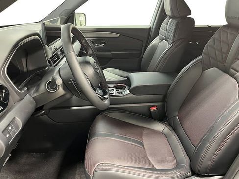 New 2026 Honda Pilot Black Edition image 10