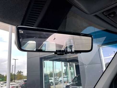 Used 2025 Mercedes-Benz Sprinter 2500 image 33