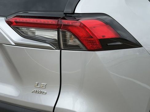 Used 2024 Toyota RAV4 LE image 7