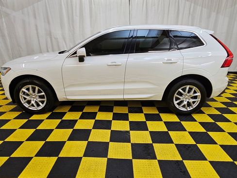 Used 2020 Volvo XC60 T5 Momentum image 6