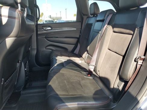 Used 2020 Jeep Grand Cherokee Trailhawk image 16