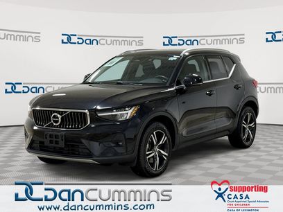 Used 2023 Volvo XC40 B5 Plus