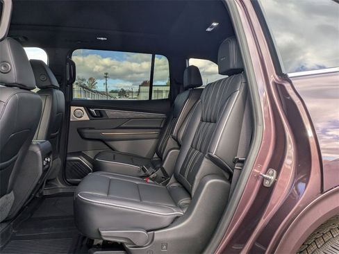 New 2026 Buick Enclave Avenir w/ Super Cruise Package image 10