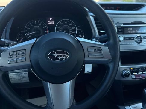 Used 2011 Subaru Legacy 2.5i AWD/4WD image 21