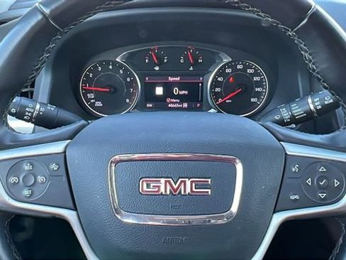 Used 2023 GMC Acadia SLT image 34