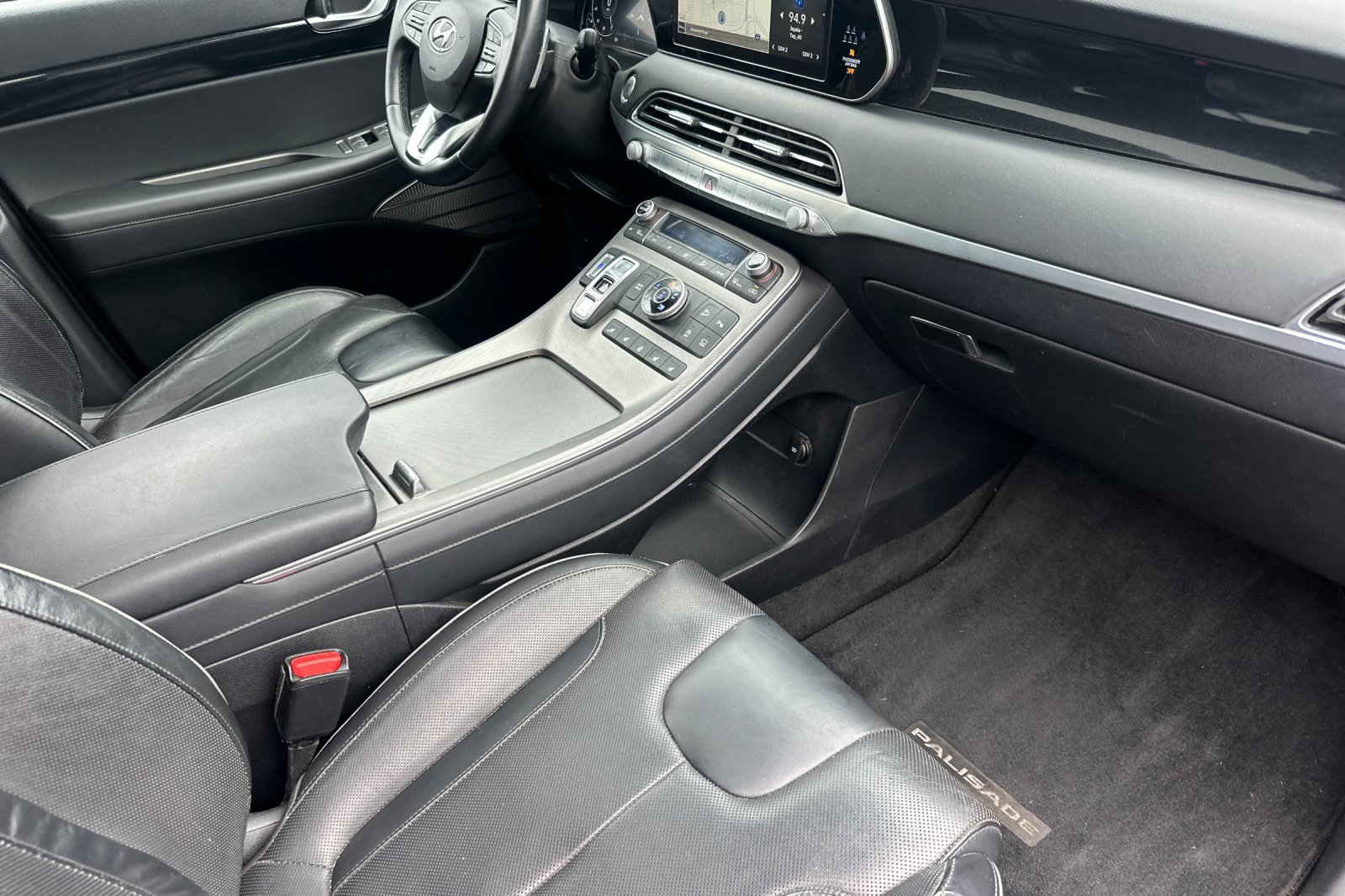 Used 2022 Hyundai Palisade Limited AWD/4WD image 19