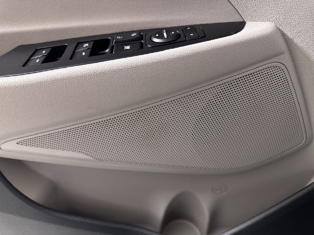 Used 2018 Hyundai Tucson Value FWD image 25