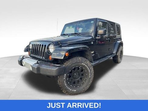 Used 2009 Jeep Wrangler Unlimited Sahara w/ Trailer Tow Group image 1