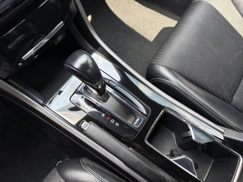Used 2016 Honda Accord Sport image 12