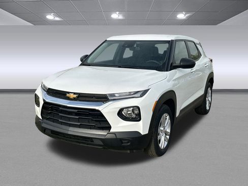 Used 2023 Chevrolet TrailBlazer LS FWD image 7