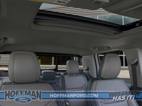 New 2026 Ford Maverick Lariat w/ 4K Tow Package image 12