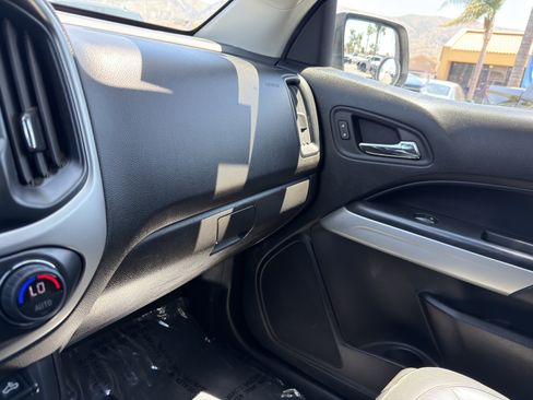 Used 2018 Chevrolet Colorado ZR2 AWD/4WD image 35