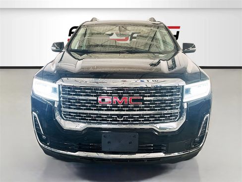 Used 2023 GMC Acadia Denali w/ Denali Technology Package image 2