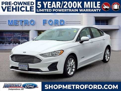 Used 2019 Ford Fusion SE image 8