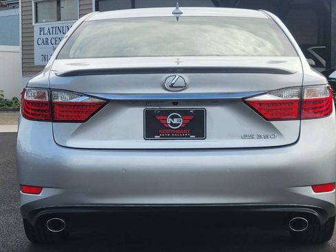 Used 2014 Lexus ES 350 w/ Luxury Package FWD image 7