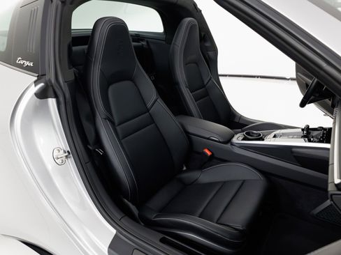 Used 2022 Porsche 911 Targa 4S image 39