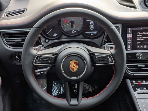 New 2026 Porsche Macan S image 15