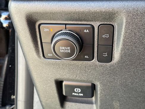 Certified 2025 Ford Expedition Max Active AWD/4WD image 19