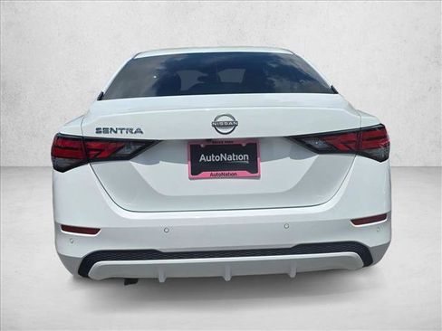 Certified 2025 Nissan Sentra S FWD image 7