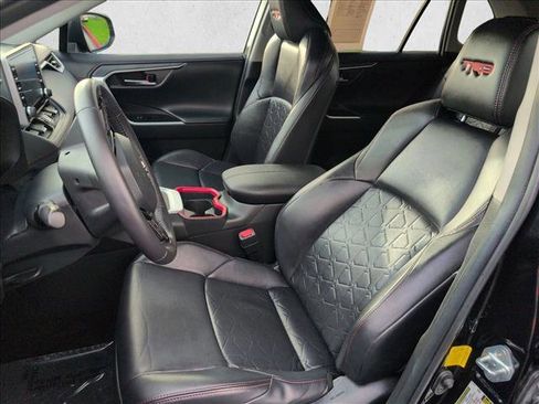 Used 2020 Toyota RAV4 TRD Off-Road image 17