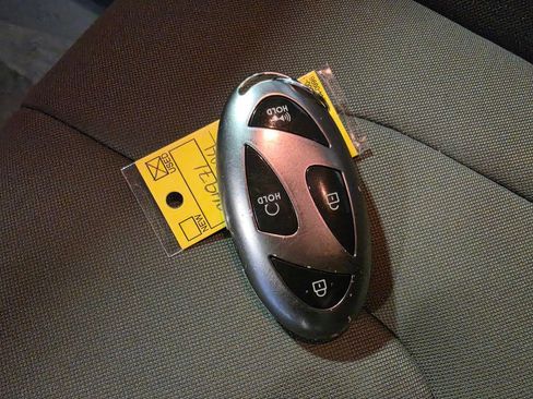 Used 2024 Hyundai Elantra SEL FWD image 10