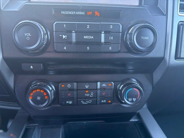 Used 2018 Ford F150 XLT w/ Equipment Group 302A Luxury AWD/4WD image 26