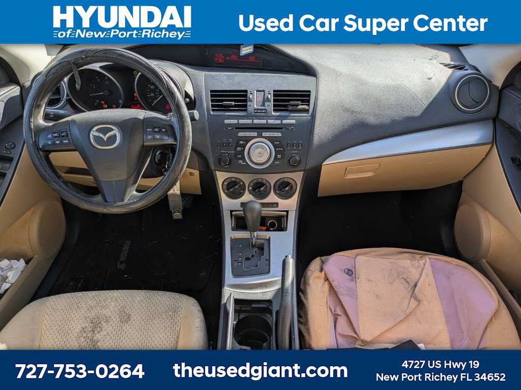 Used 2011 MAZDA MAZDA3 i Touring FWD image 11