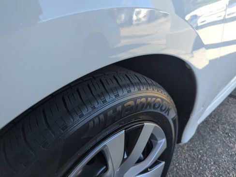 Used 2017 Honda Civic LX image 30