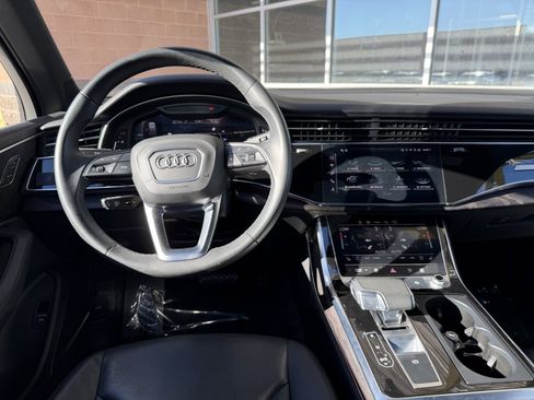 Used 2023 Audi Q7 Premium Plus w/ Premium Plus Package image 16