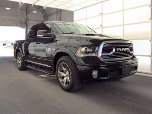 Used 2018 RAM 1500 Limited AWD/4WD image 2