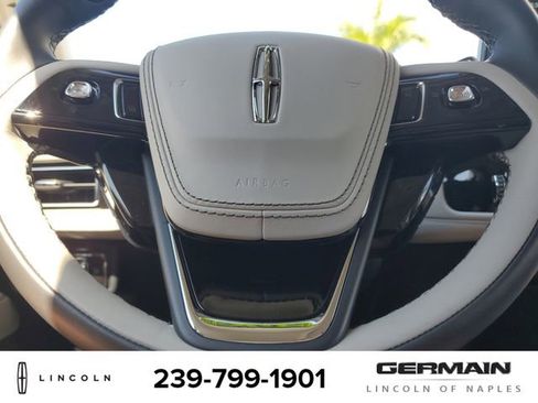 New 2025 Lincoln Aviator 2WD image 22