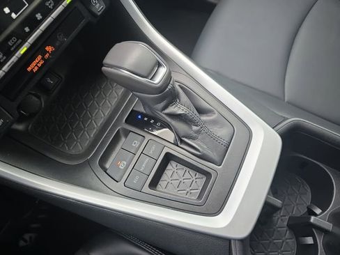 Certified 2022 Toyota RAV4 XLE Premium image 25