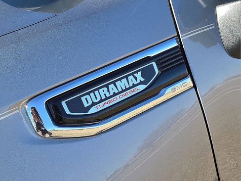 Used 2023 GMC Sierra 1500 SLT w/ SLT Premium Plus Package image 11