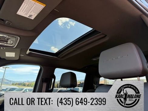 Used 2021 GMC Sierra 1500 Denali w/ Driver Alert Package II AWD/4WD image 27