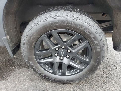 Used 2020 Chevrolet Silverado 1500 LT w/ All-Star Edition image 31