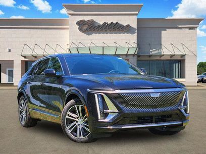 New 2025 Cadillac Lyriq Luxury