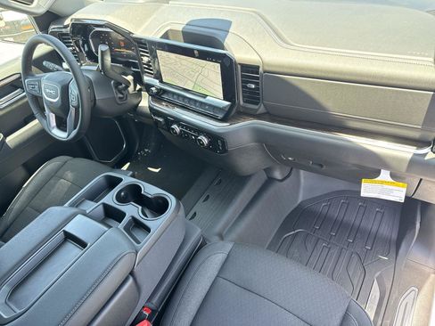 New 2026 GMC Sierra 1500 Elevation w/ LPO, Elevation Black Package RWD image 29