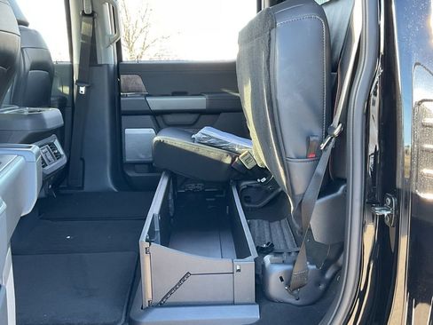 New 2026 Ford F350 Lariat w/ Lariat Premium Package AWD/4WD image 23