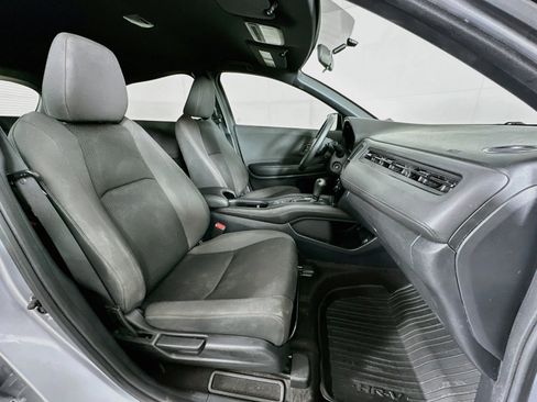 Used 2022 Honda HR-V Sport image 28