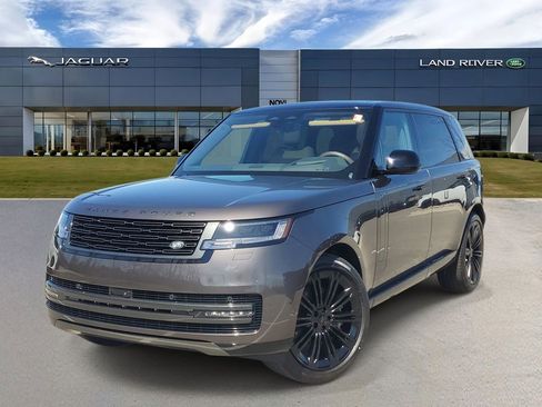 New 2026 Land Rover Range Rover Long Wheelbase SE AWD/4WD image 1