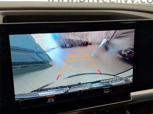 Used 2022 GMC Sierra 1500 Elevation image 24