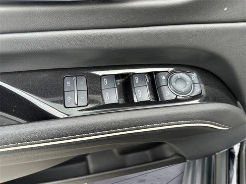 Used 2024 Cadillac Escalade ESV Sport w/ LPO, ONYX Package image 23