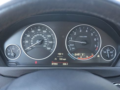Used 2014 BMW 335i xDrive Sedan AWD/4WD image 39