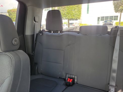 Used 2021 Chevrolet Silverado 1500 Custom image 20