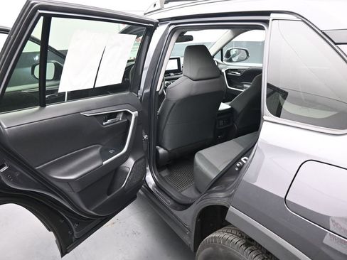 Used 2023 Toyota RAV4 XLE w/ Convenience Package image 17