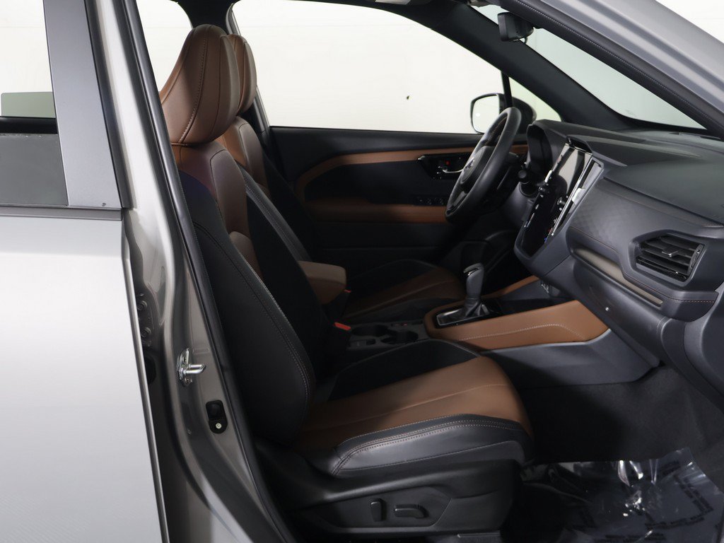 Used 2025 Subaru Forester Touring w/ Popular Package - Touring AWD/4WD image 30