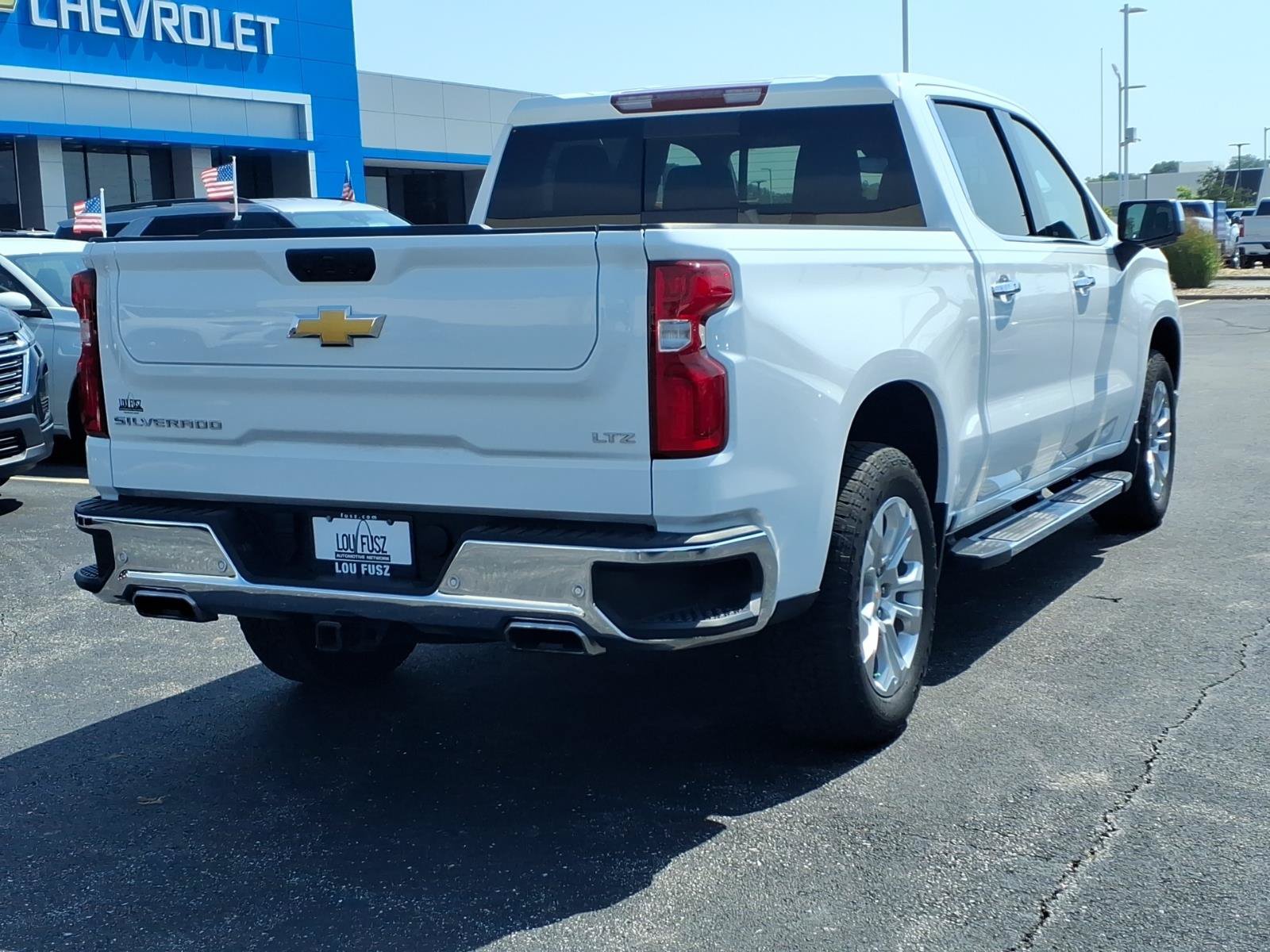 Used 2025 Chevrolet Silverado 1500 LTZ w/ Z71 Off-Road Package AWD/4WD image 26