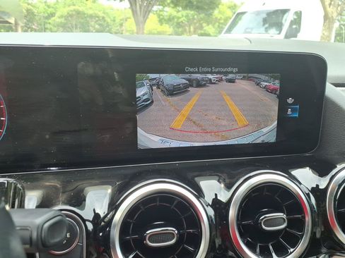 Used 2023 Mercedes-Benz GLA 250 image 26